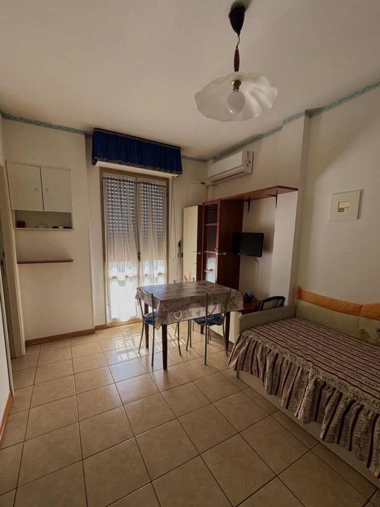 Case-Appartamenti-villette-in-vendita-San Salvo-Marina-Agenzia-Holiday-Immobiliare